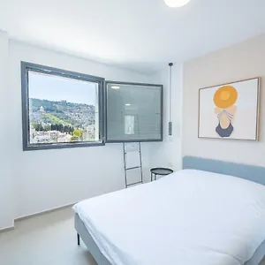 Port - Downtown Luxury Apartment Haifa